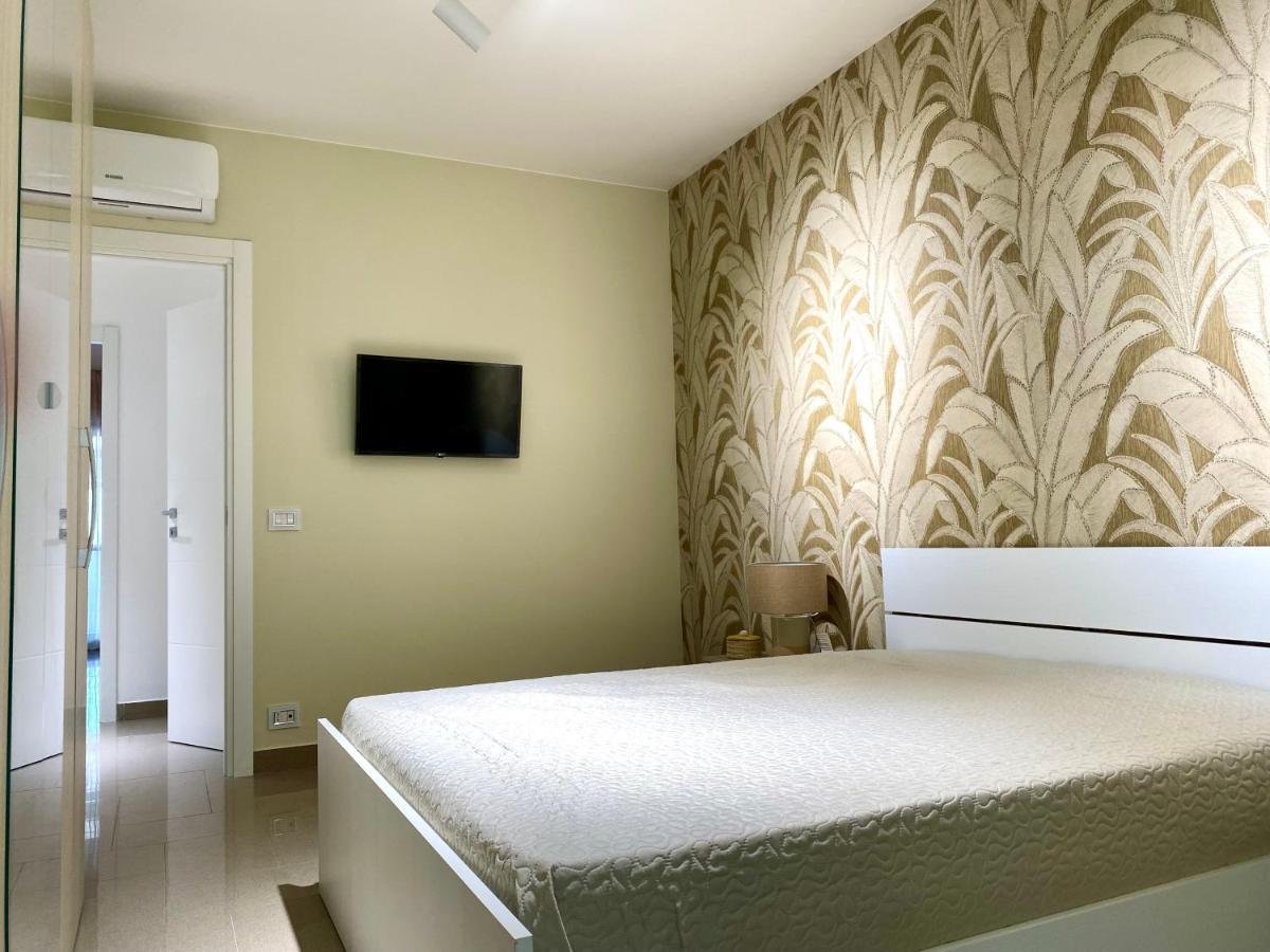 Bella Luna Apulian Living - Puglia Mia Apartments Monopoli Extérieur photo